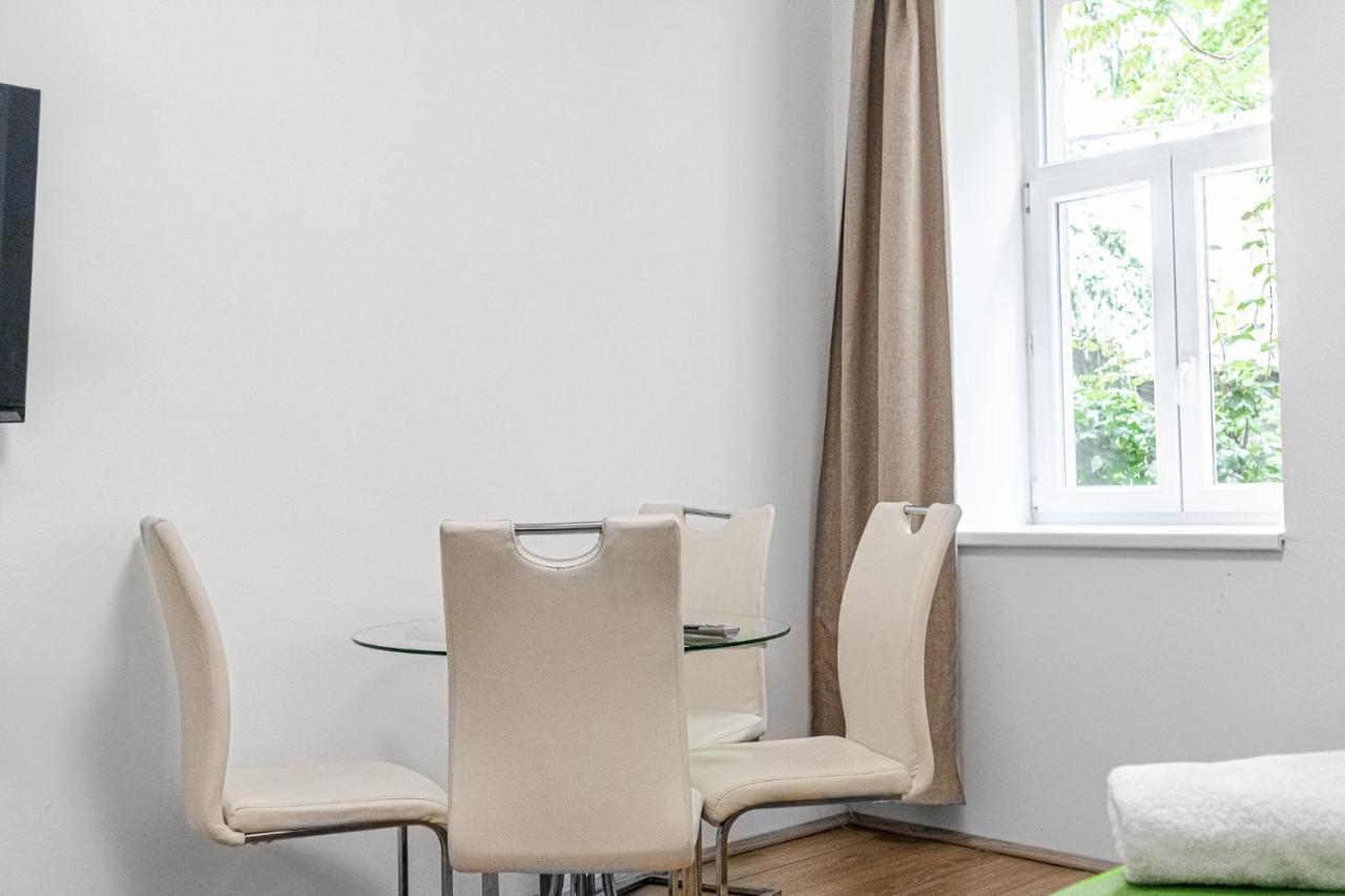 Delightful 2Br Shared Apartment - Ideal For Longstays 维也纳 外观 照片